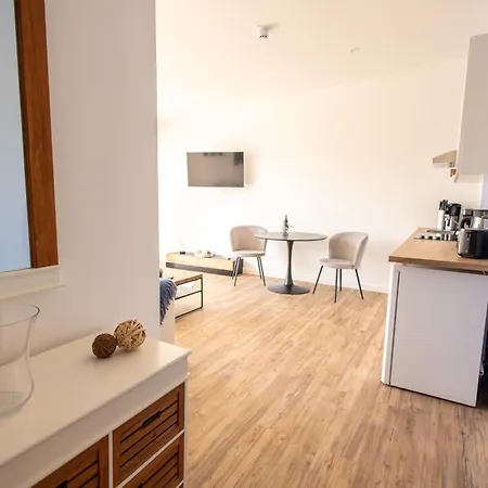 Havelpension 招待所 3*